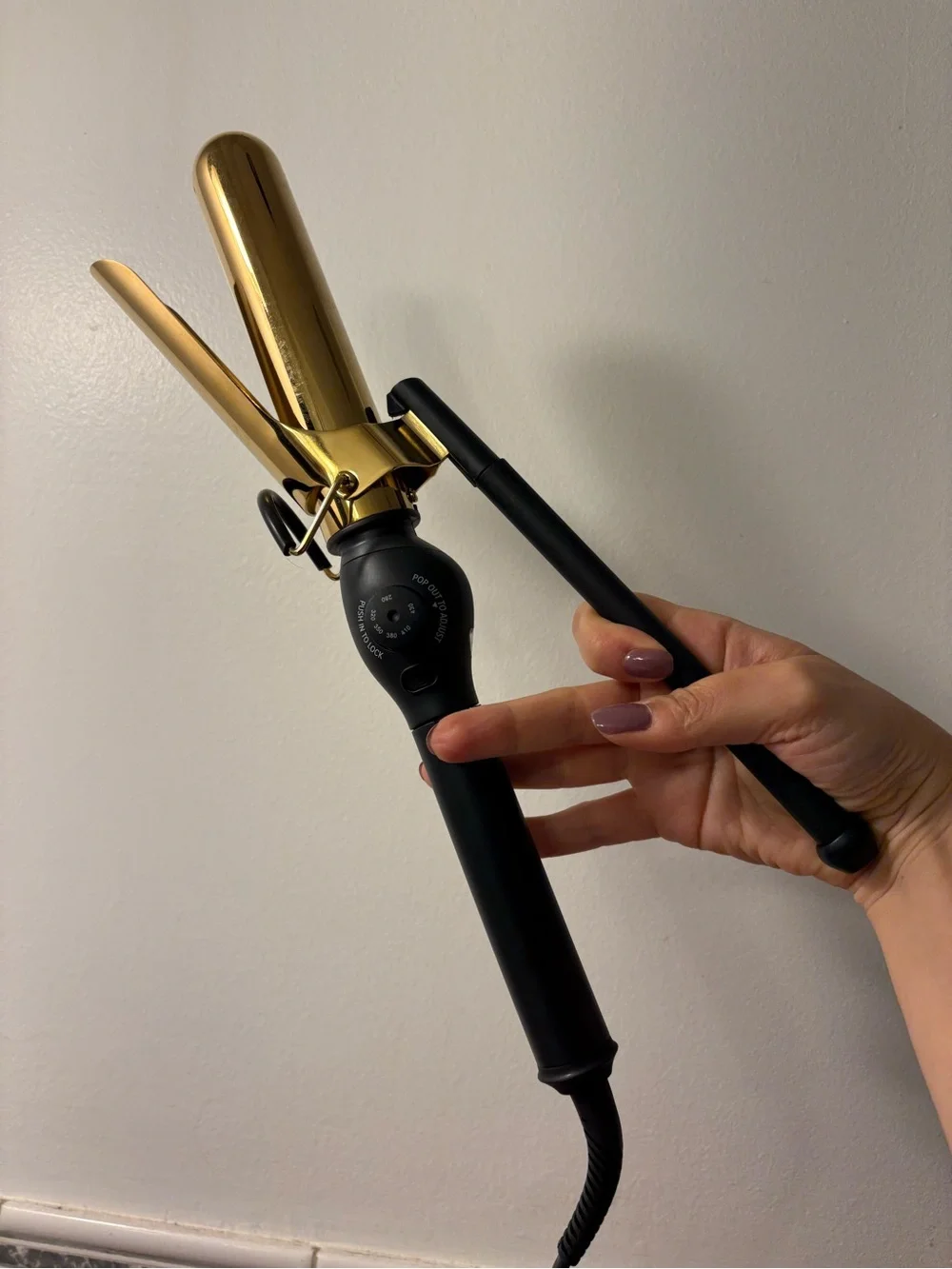 EXPRESS GOLD CURL MARCEL TITANIUM CURLING IRON